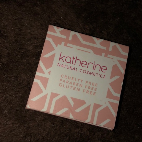 Neutral eyeshadows - Picture 5 of 7